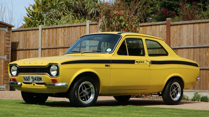 realAntler's tweet photo. Mk1 Escort RS Mexico. https://t.co/X90H38yTlS