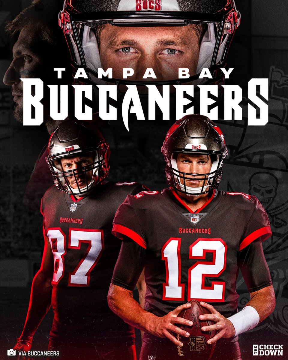 thecheckdown's tweet photo. They're baaaaaack 👀👀 @TomBrady @RobGronkowski @Buccaneers https://t.co/MrYZFmNoRj