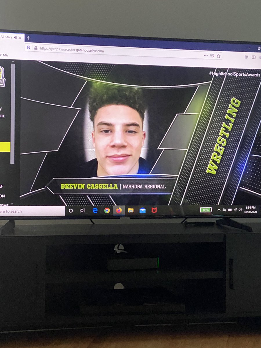 nashobaAD's tweet photo. Congrats to Brevin Cassella on being named Best of Hometeam Wrestling Player of the Year! https://t.co/zQ5c354f1L