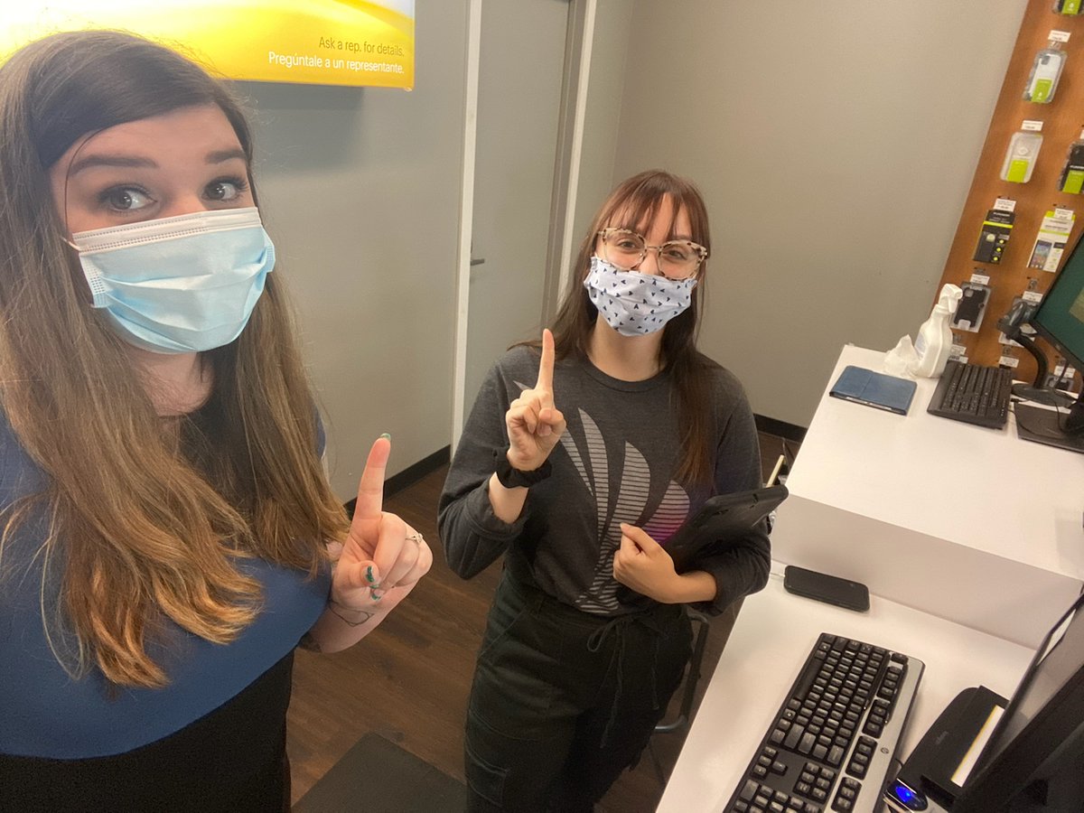 Who's #1?? About to be MARIE because the Outlet Mall is baaaaack! She's working on making this reopening a GRAND one for the #NewTMobile. 

#PNWTAKEOVER #gritandgrind <a href="/Ricky_Magenta/">Ricky Ricardo</a>