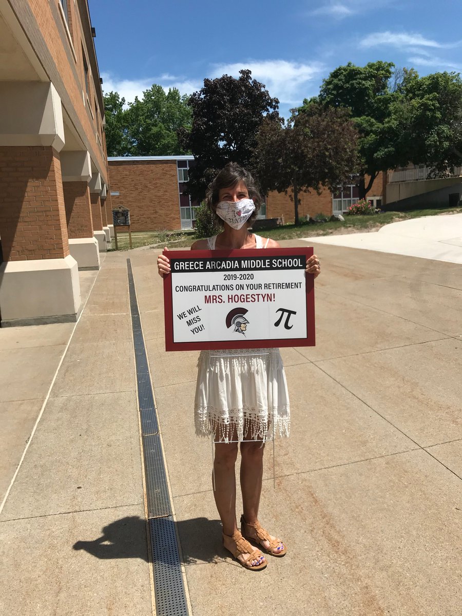 DHogestyn's tweet photo. Thank you to the wonderful and amazing staff at Arcadia middle school for the retirement parade toady. https://t.co/JCE49xAlMe