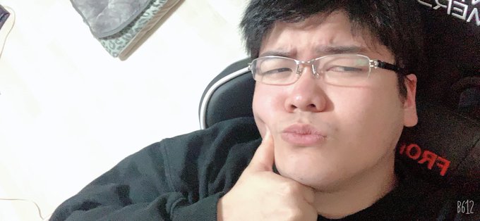 Uiuimonomanegodさんのイラストまとめ