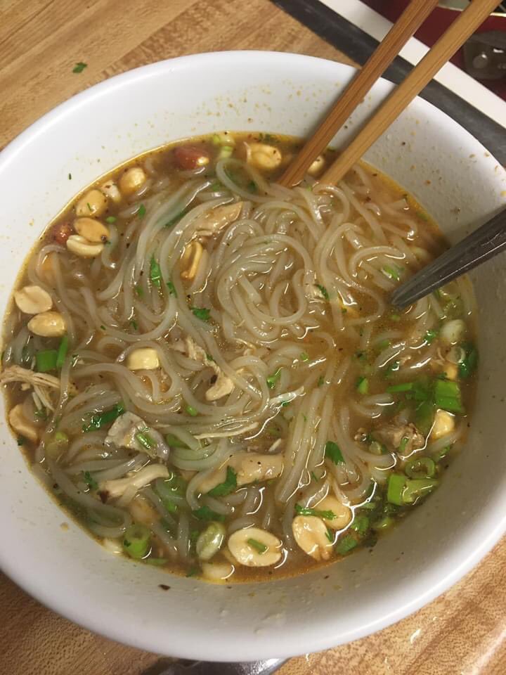 jaded_ice's tweet photo. I can’t decide on what to eat. I made both. 🤣😭 #thisiswhyucantloseweight #hungrygirlproblems https://t.co/k9cq2eBkUW