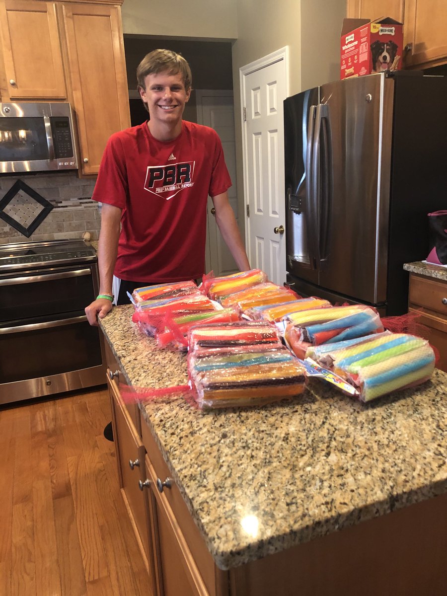 Birthday boy has a problem 😂
