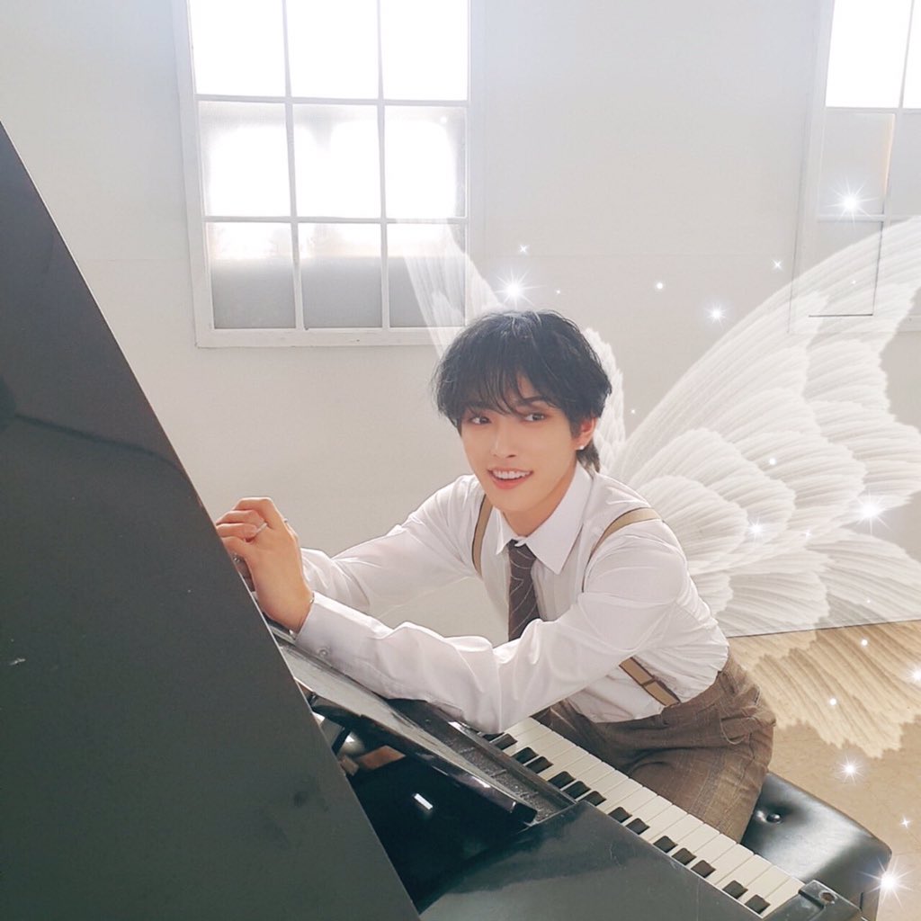 melanintt's tweet photo. Hongjoong is a fairy confirmed-

Edit by me🥰

#FairyEdit #ATEEZ https://t.co/pm9OwfGFZl