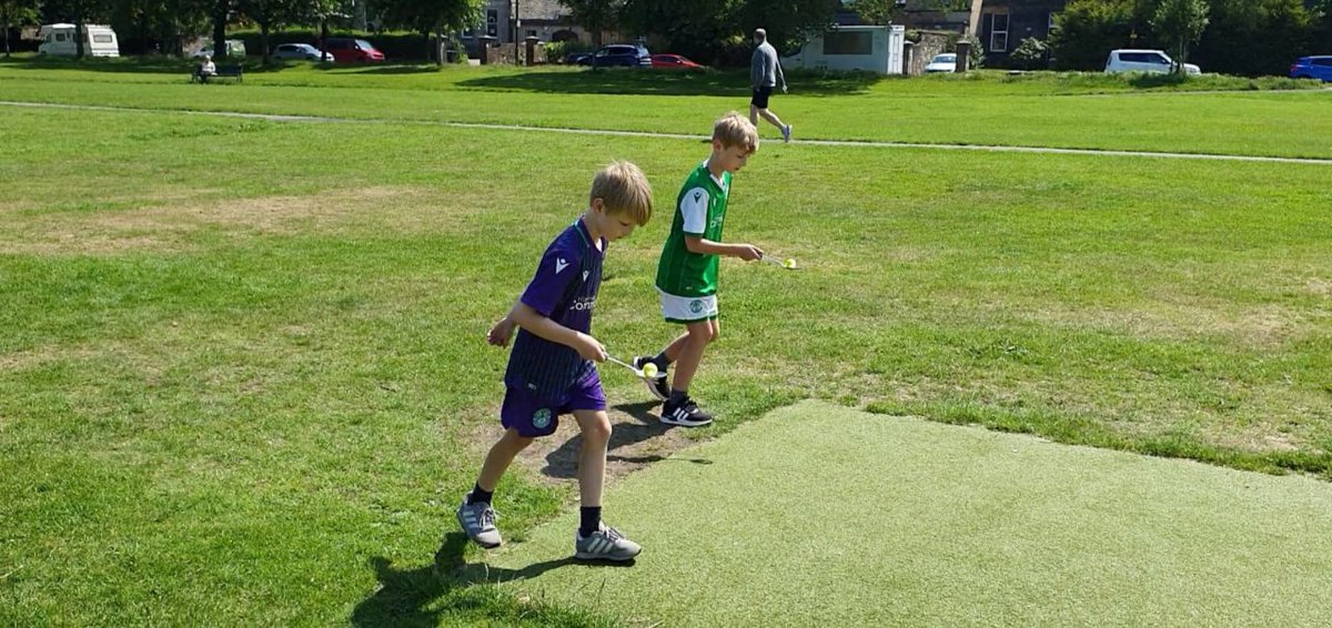 donut_17x's tweet photo. @leithp6 Some of the sports day challenges the boys did yest. Egg and spoon, press ups, sprint and the ice lolly station! https://t.co/nlxbEZxqXJ