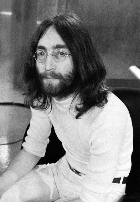 thebeatlesfanc3's tweet photo. John Lennon https://t.co/j9y1PgYKTN