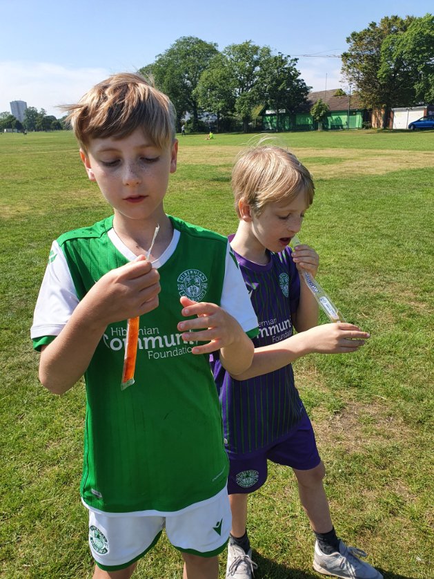 donut_17x's tweet photo. @LeithP31 @Leith_Primary Some of the challenges the boys did for sports day. Egg and spoon, sprint, the plank and ice lolly station! https://t.co/muzbPQBmHs