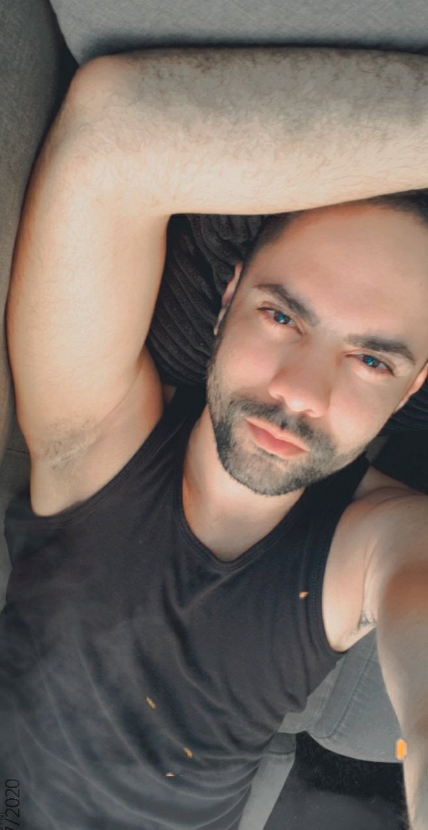 Crazyboy114's tweet photo. Verano caliente, tu y yo en la playa, piensalo baby... #retweet #gayboy #snapboy https://t.co/n2AospPOAU