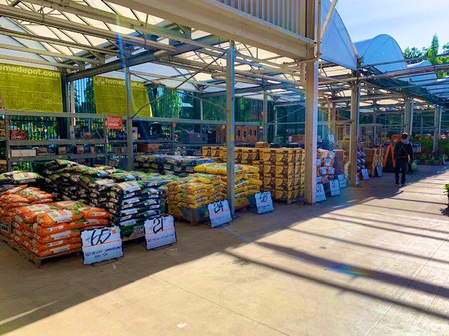 rohrykat's tweet photo. L A Y D O W N S 4 D A Y S #bellevue #hd4711 #bellyeah #pnw4thewin #instock123 #stackithighwatchitfly #oneteamonedream #wholestorewin @carrasco_pep @mosesunionD19 @RyanKitchen4 @KenOrgill23 @THD_Irene @BridgeErik https://t.co/HzAXZn018Q