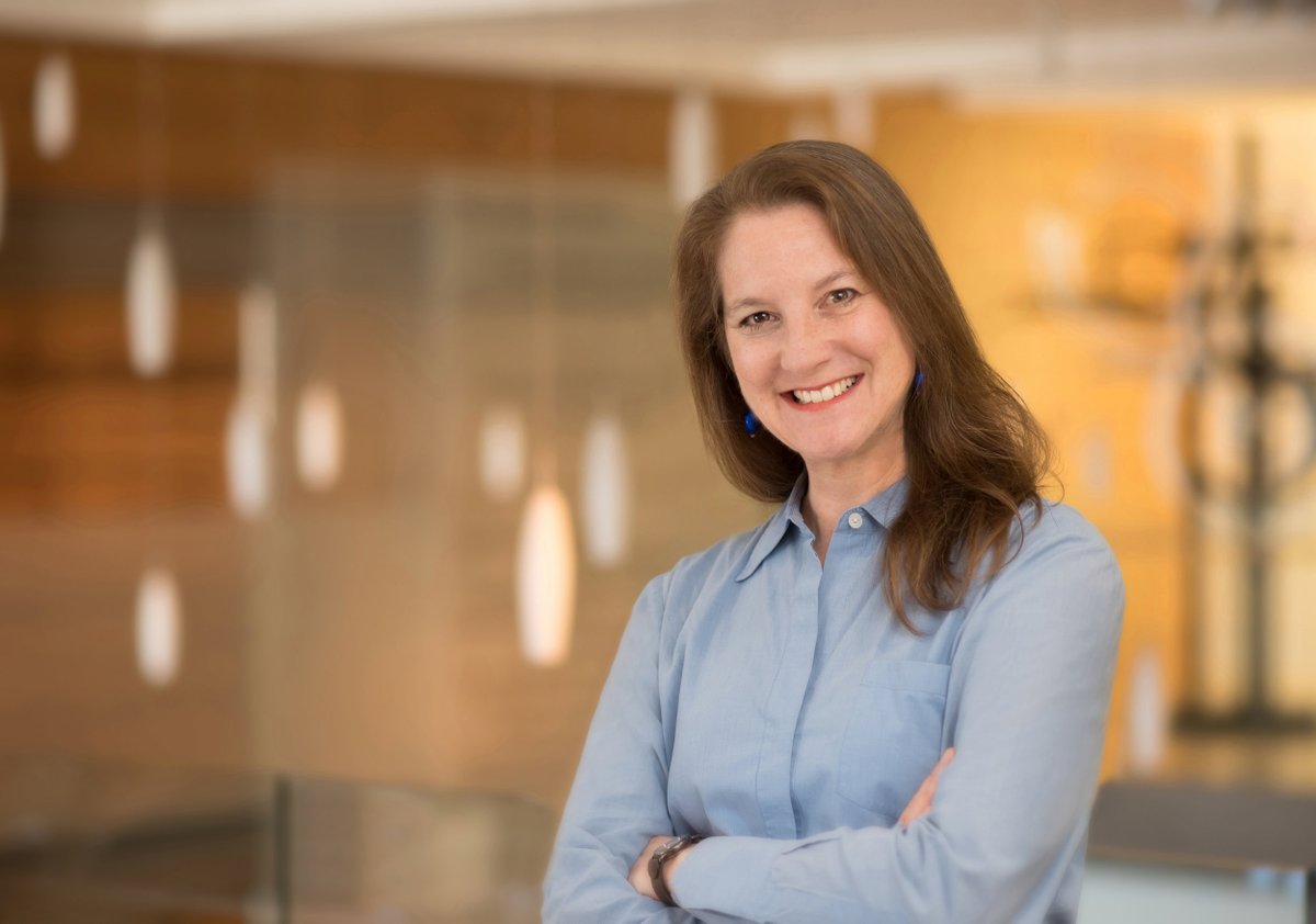 New episode! Composer <a href="/lisabielawa/">Lisa Bielawa</a> talks about music made in the time of plagues, and about building community during the pandemic with her crowd-sourced project, Broadcast from Home--a project you can be a part of right now! classicalclassroomshow.com/classical-clas…