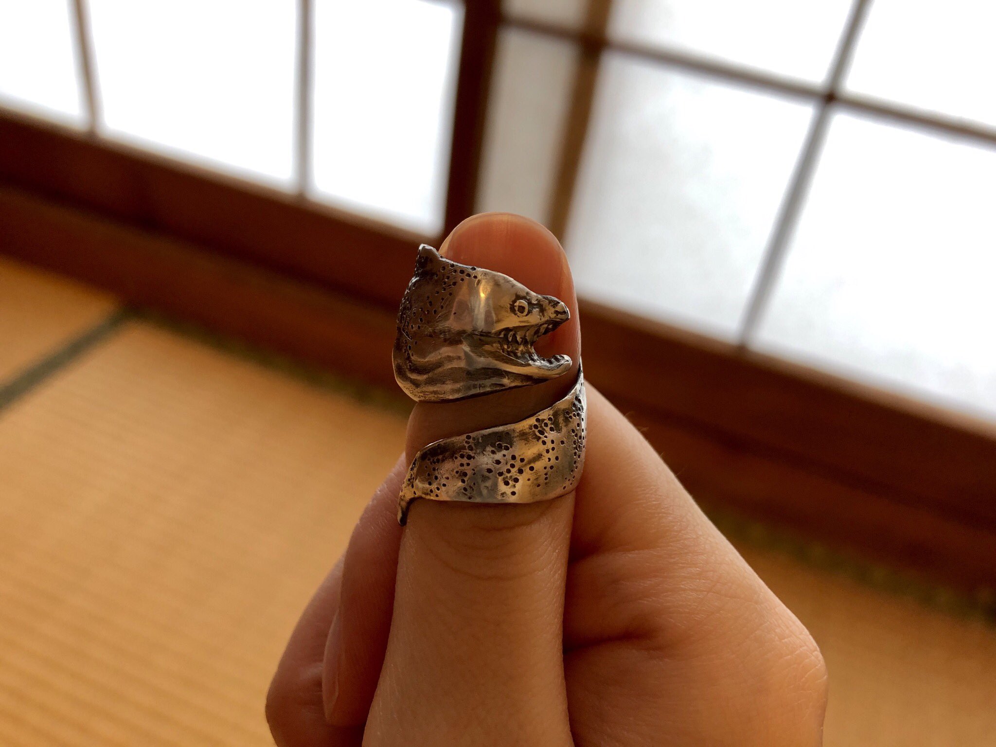 りんぬ このところ指輪を集めているので紹介する T Co Lhjxr5veah 狐面リング Early2 ドクロリング Paws たこリングとウツボリング T Co Tfkie0tjqd Twitter