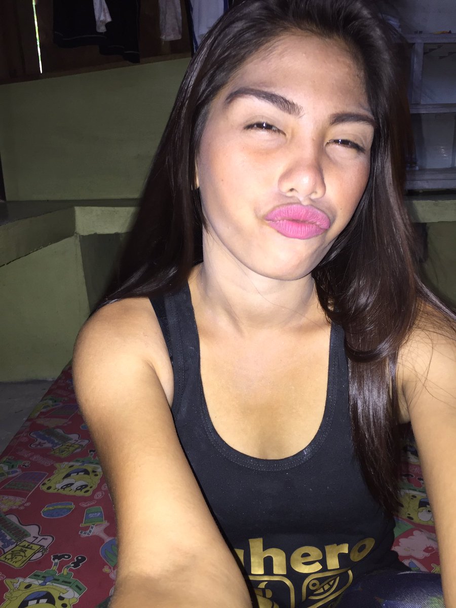 Pabulayan_08's tweet photo. sabe ko barbie ehehehhe 💕💋😂😌 Sabi ko Kapag Ako Nag Ayus Nang Mukha ? Hu u Ka Na saakin 😂✌🏻 https://t.co/1Vxw1k9YUE