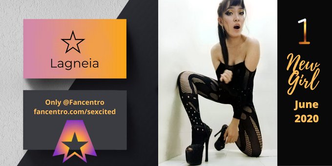 A new spark in the dark &amp; new girl for your Friday! Welcume to check me out. Relax and enjoy! Only at<a href="/tag/fancentro"class="tags"><span>#fancentro</span></a><a href="/tag/fancentromodels"class="tags"><span>#fancentromodels</span></a>