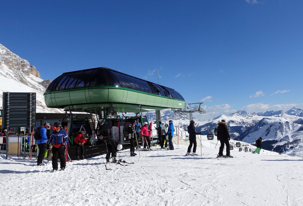superskibook's tweet photo. La cabinovia Fodom è uno degli impianti principali di #Arabba ed è uno snodo cruciale per il #Sellaronda arancione (quello in senso orario)...
https://t.co/gVe5i0KEFm https://t.co/tCMQlkKgH8