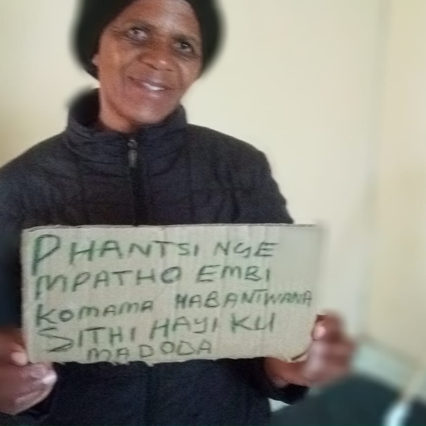 helpastudent15's tweet image. #26
&quot;Sithi hay kumadoda
#stopkillingus #stoptheviolence #Dsrcampagins #Dsr100voices #MTVShugaAloneTogether #ctaop