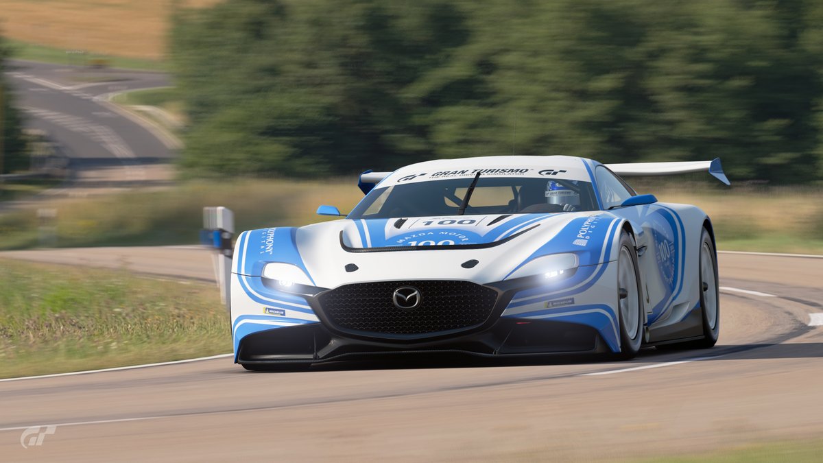hdbdp4's tweet photo. Simple blue and white livery for the #GTSport #rxvcontest entry. https://t.co/rOwI4YaYfU