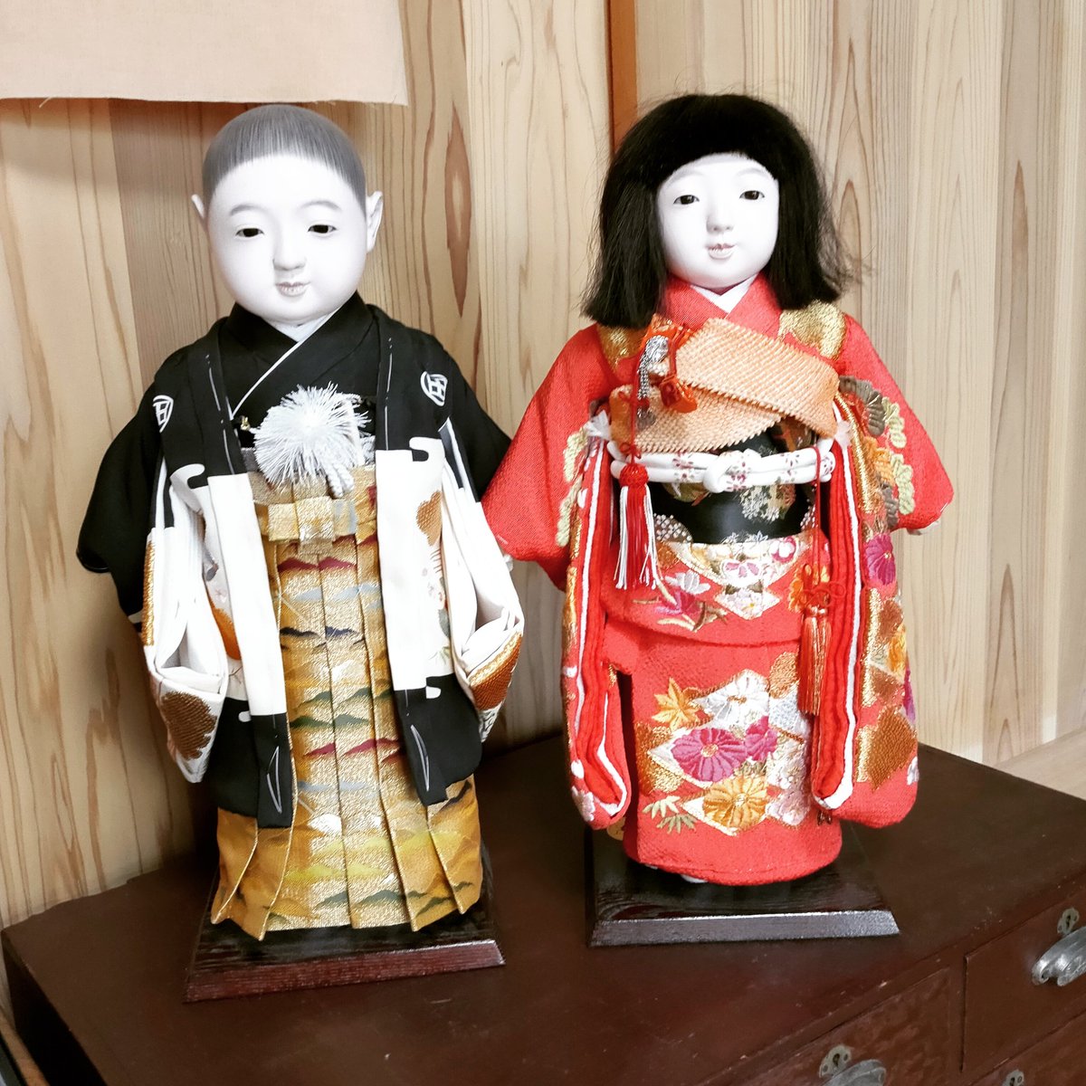 かわいい日本人形