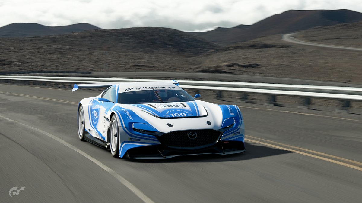 hdbdp4's tweet photo. Simple blue and white livery for the #GTSport #rxvcontest entry. https://t.co/rOwI4YaYfU