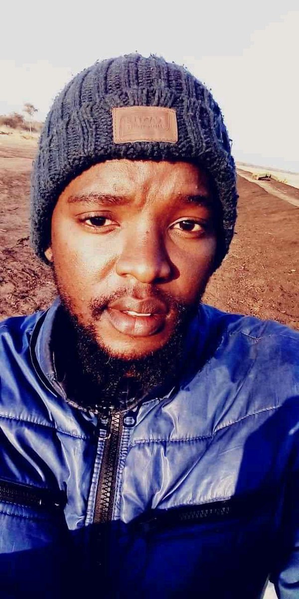 DeepThezz_SA's tweet photo. As I stay away from negative people cause they always have a problem for every solution 
😀 https://t.co/4nnMBlD9Ma