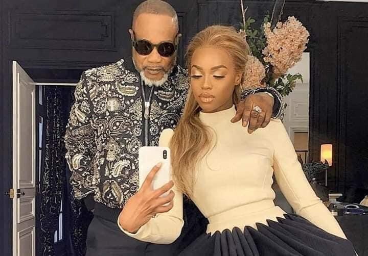 french_events's tweet photo. Koffi Olomide : “ Didistone sait chanter grave, mais elle ne veut pas devenir chanteuse. Je la comprends, elle aime la mode, elle est dans une école de haute couture. Je suis une autorité, mais je ne suis pas autoritaire. Et donc je la laisse faire son choix. ” #Musique #Model https://t.co/InnmXBjucb