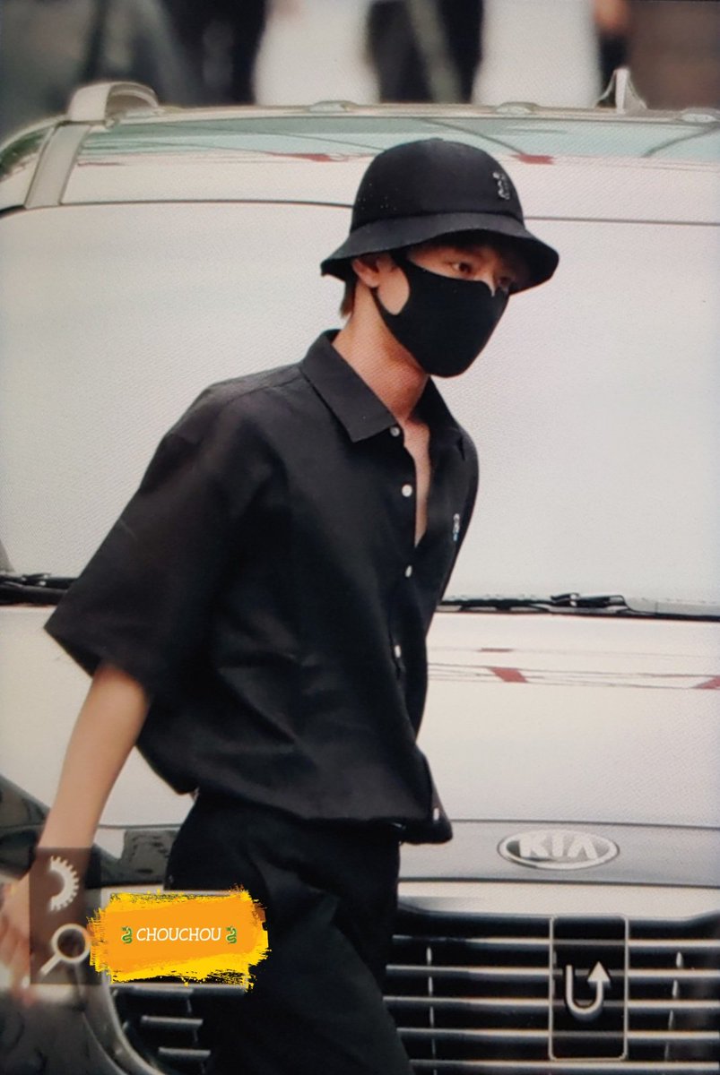 950123net's tweet photo. [PREVIEW] 200619 뮤직뱅크 출근
#D1CE #디원스 #조용근 #너를_그린다 @officialD1CE https://t.co/cn2C1nqsJU