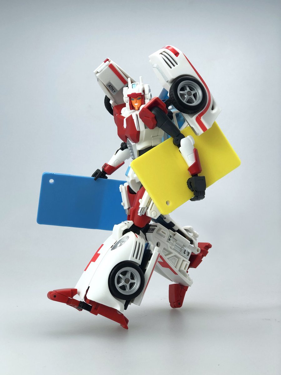 fans_hobby's tweet photo. New project planning in progress!
#fanshobby #thirdpartytransformers #athena #minerva #juniorheadmaster #juniorheadmasters #masterforce https://t.co/avG7rRcGn2