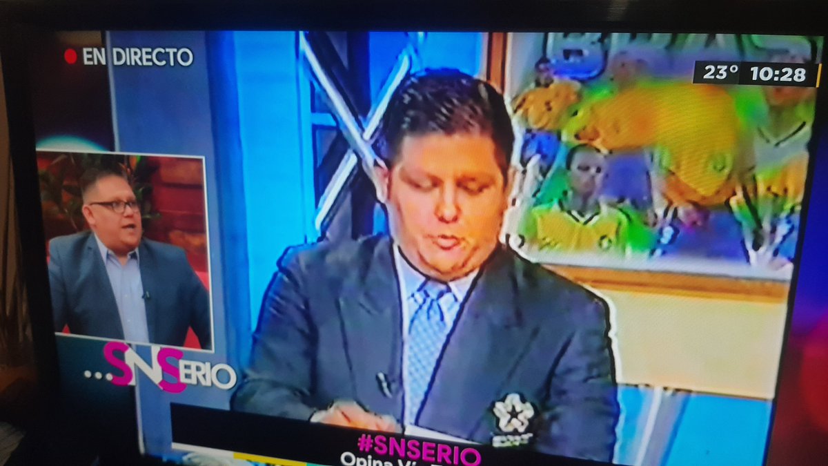 regialafrancesa's tweet photo. #SNSerio 
¿Quién está viendo a @LKikeGarcia ?
Con todo... Un gran jefe y excelente ser humano 💪🏼 https://t.co/WVVzyU7xvb