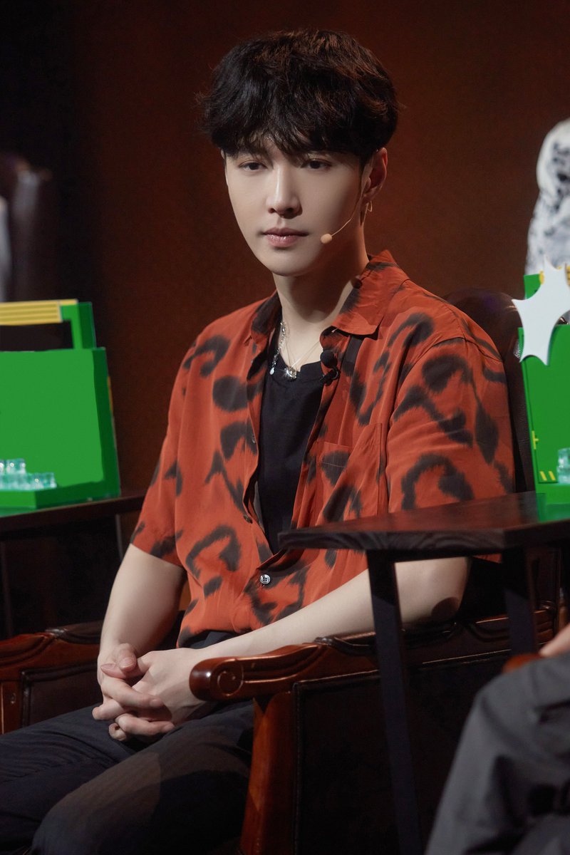 <a href="/layzhang/">Lay Zhang</a> looking good as usual on #CZR2 

LINK TO WATCH: iq.com/play/19rxt9aync