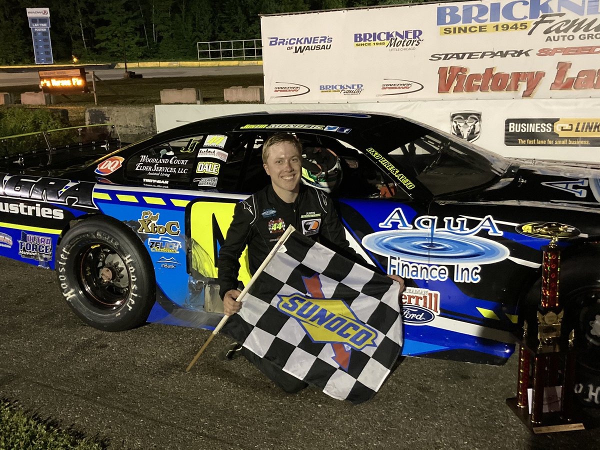 RacingAmerica's tweet photo. The third time’s the charm for @JustinMondeik44 as he wins the #FlipMerwinMemorial at @SPSRaces after having come close the last two years.
Watch a replay of tonight’s event on Speed51: https://t.co/PBUo8oUSEH https://t.co/3zKrt3e5GH