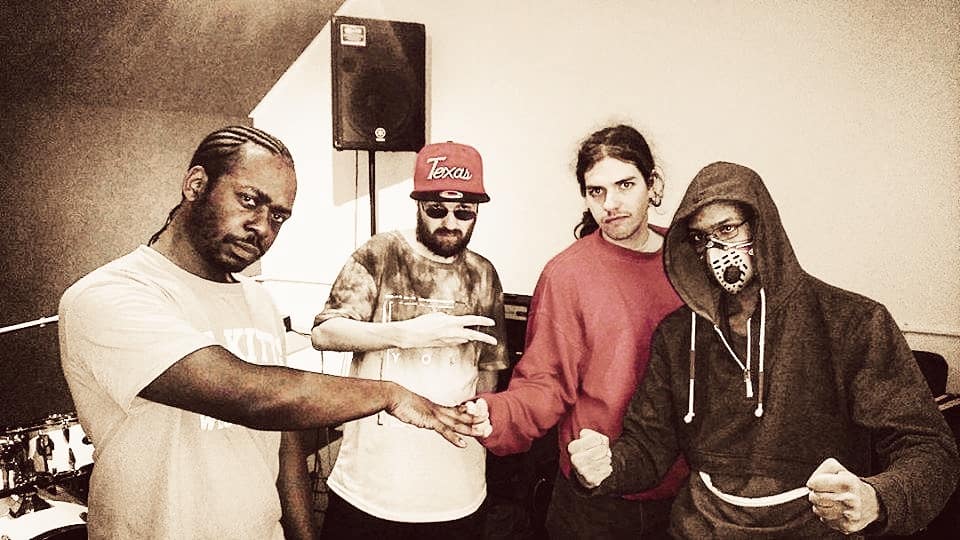 MrGrimezReal's tweet photo. Flashback:
Recording session at Engine Rooms with Unique Technique, Sam Castell-Ward, Dread Fury And Mr Grimez Poet Warrior.
31 Jan 2016.
@dreadfury1
@samcastellward
#LiveMusic #DreadFury #UniqueTechnique #SamCastellWard #MrGrimezPoetWarrior #EastLondon #Art https://t.co/KXztAS1SMh