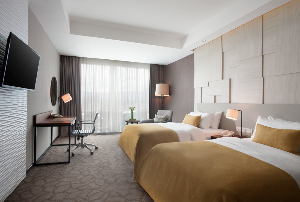 limited offer! Book it fast.
Get special offers from us, enjoy staying for 2 (two) nights in a deluxe room including breakfast for 2 (two) person.
plan your stay from now for later.

For more information go to bit.ly/crowne-web or reservation to +62 (0) 22 8732 0000.