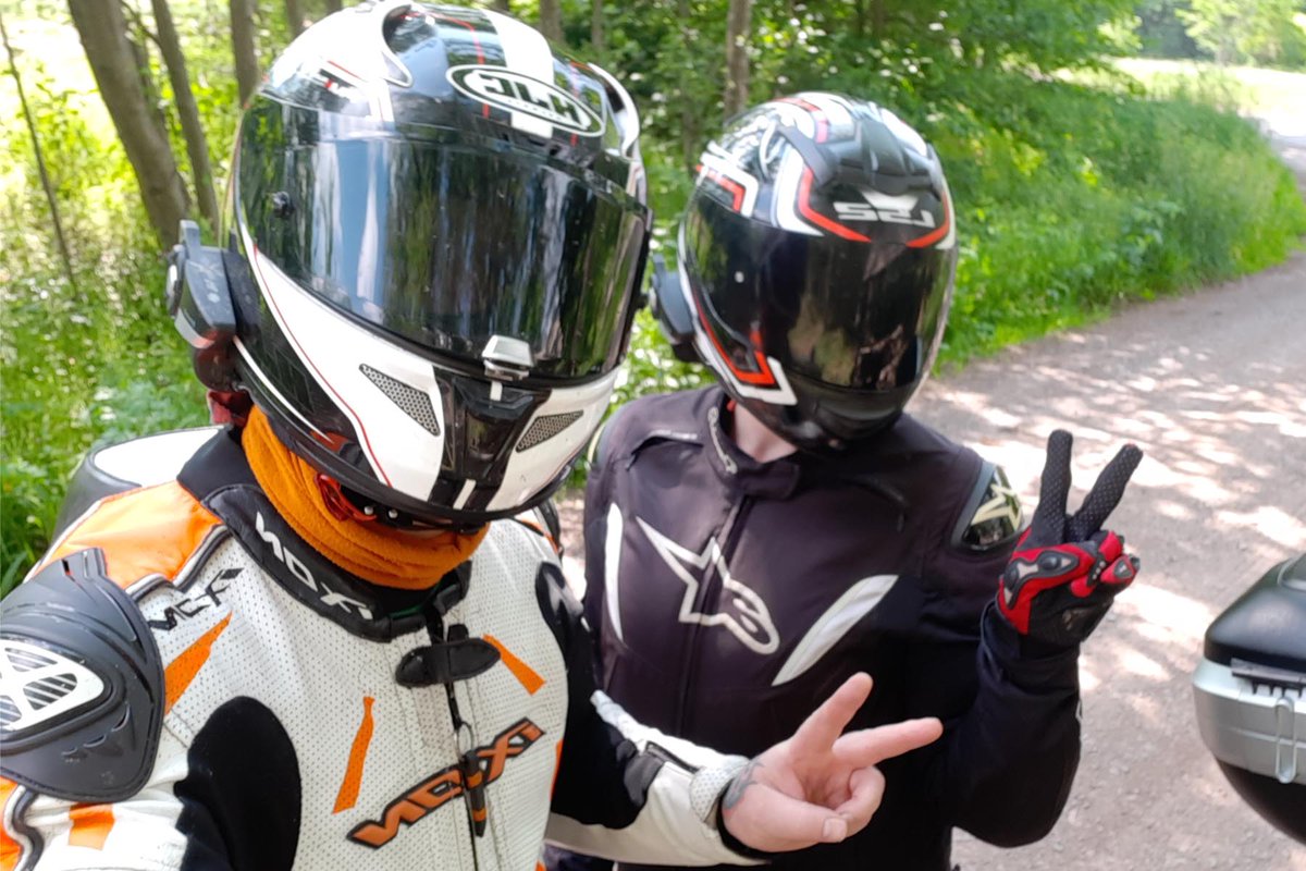so fridays happening,hope all of you enjoy it,i working doubles all weekend,but we got storms and rain so cant get out on the bike, have a great time peoples #sportcockandactionshit #Harz #Harzmountains #Germany #PeaceAndLove #motorcycles #FridayFeeling