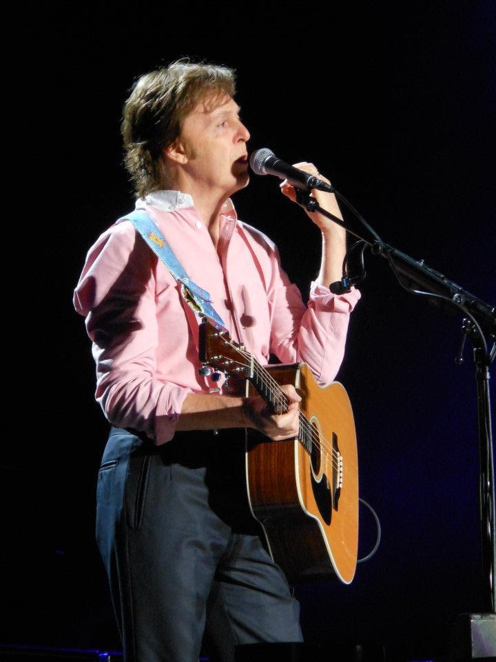 Classicstone's tweet photo. Happy Birthday, @PaulMcCartney! One of the greatest musicians of modern times: Wonderful singer, multi instrumentalist performer and, especially, one of the best songwriters! We celebrate this date remembering the fantastic concert he performed in Bogotá in 2012:
📸 @SandraOjedaT https://t.co/rkX5FFz1GK