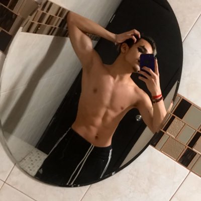 RGO424's tweet photo. #NuevaFotoDePerfil https://t.co/l290PMpW0c