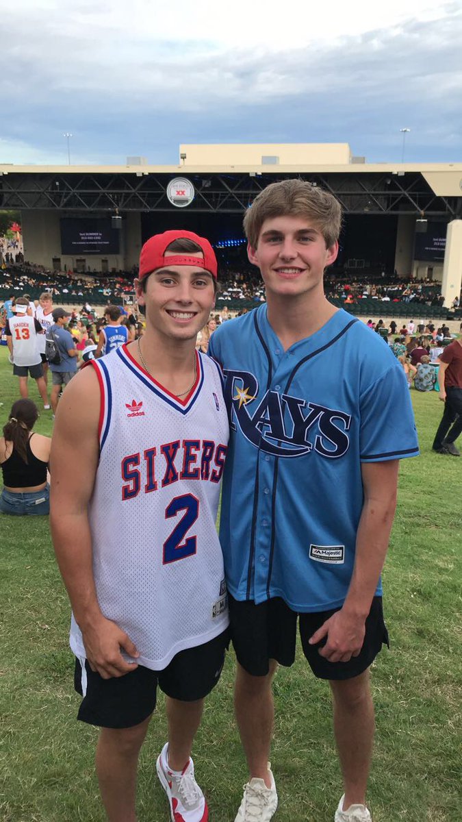 jacksonmarek10's tweet photo. Happy birthday to my dawg @Benbraden4 we have been through the most together can’t wait to make more memories at OU together love you like a brother!❤️👑 https://t.co/CREVUqQJfk