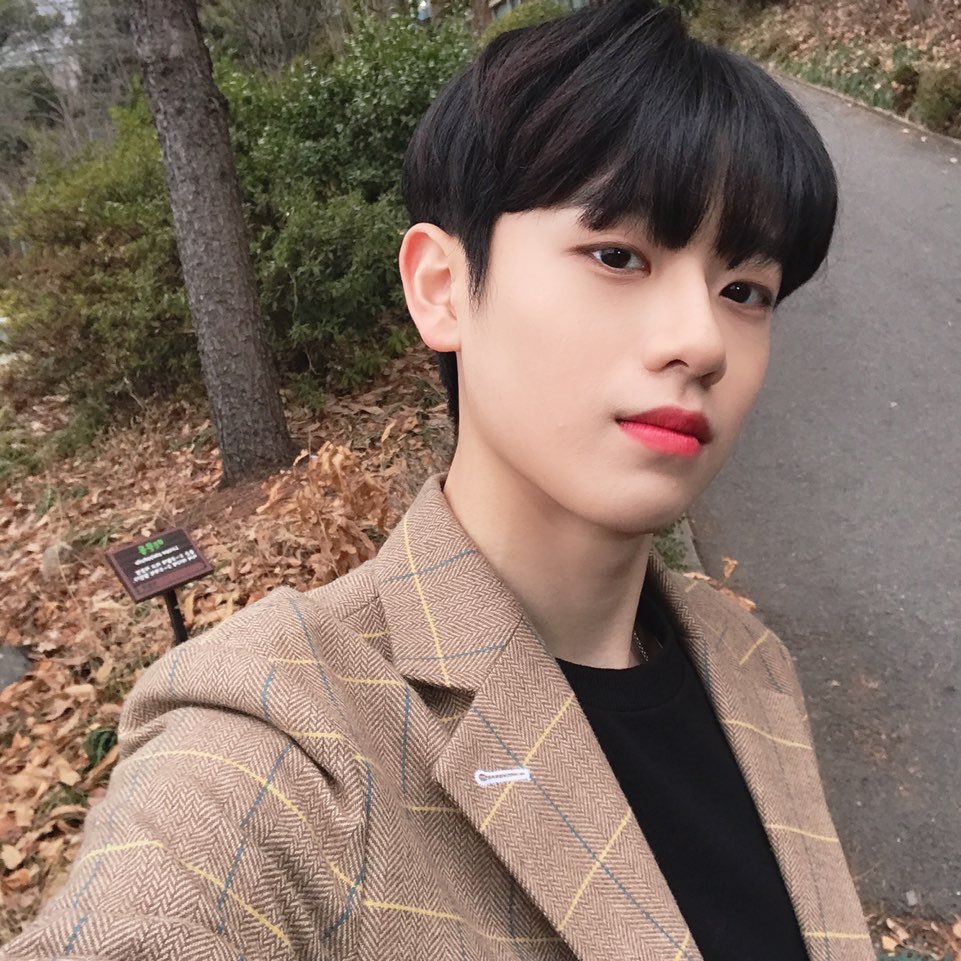  @OfficialC9ent JUST THIS ONCE LISTEN TO US AND GIVE US KEUMDONG DEBUTASHUN