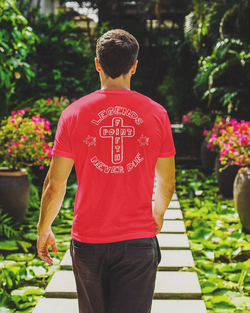 Legend Never Die....
.
thefifthpoint.com
.
#fifthpoint #streetlook #streetwear
#streetstylelook #streetchic #streetwearstyle #outfitsociety #streetstyles #streetblog #streetwearculture #hypedstreets #hypebeast #streetwearboutique #skate #skateboarding #sneakers