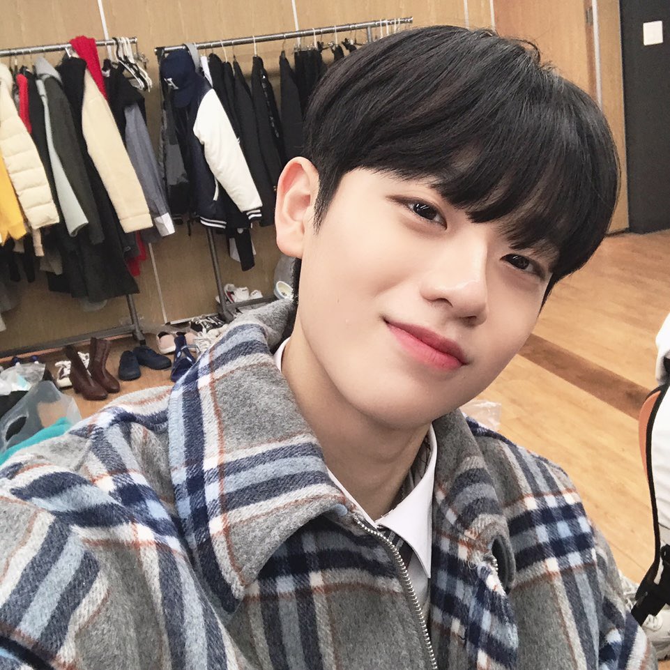  @OfficialC9ent im just a simple keumrangdan,, i just want keumdong debutashun