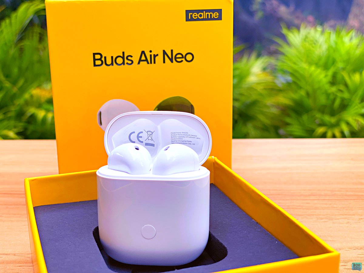 rodmagaru's tweet photo. Lazada and Shopee SALE!
Lazada customers will enjoy a Php 200 discount on each of the new products.
Shopee users can also avail a special price of Php 1,737 and Php 961 for realme Buds Air Neo and Powerbank 2.
#realmeBudsAirNeo #realmePowerBank2 #realmeAdventureBackpack https://t.co/pLcUN8VPBx