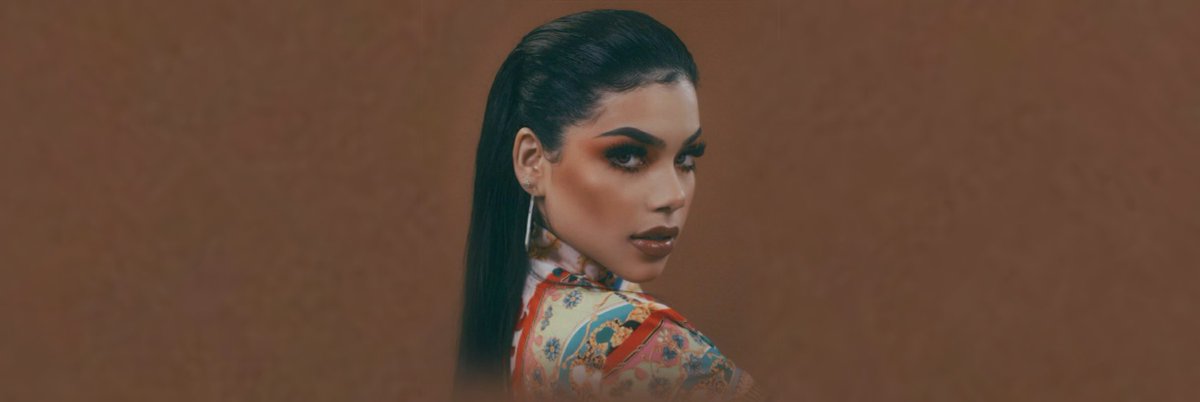lechedesirena's tweet photo. ⠀— Bueno amigos aquí están los headers de "Dinero" Kenia Os (USO LIBRE, significa que cualquiera la puede usar). 🤎💰
El último es de: @SoykenioOs ⬅️

⠀⠀井 𝗗𝗜𝗡𝗔𝗠𝗜𝗖𝗔 :

⠀— Está publicación debe mínimo a llegar a 400 comentarios con la frase. ✉️

☆  DINERO K OS OUT NOW https://t.co/mJ39fZNoSH