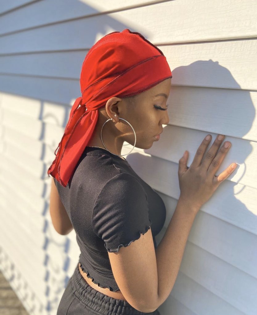 obidoess's tweet photo. This Juneteenth, support a black owned business! 

Run by a 16 y/o black woman, these silk bonnets are double sided, reversible, do not slip off in your sleep and look amazing! 

She also sells durags.

Help this business grow. RT+Like ❤️

https://t.co/hMtf3eZmUl 
@danidestinyy https://t.co/Gml7Pxb2mo