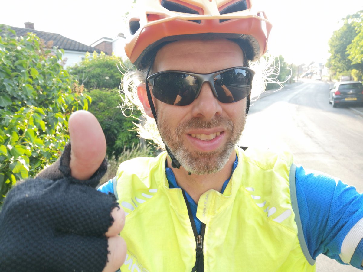 EliotLyne's tweet photo. Setting off on my #Lockdown200 ride for @Become1992. Plan is to do 100 miles plus today and then a bit less tomorrow. Wish me luck π€. You can support me here https://t.co/XlHru8w01f https://t.co/jGPPlltVRp