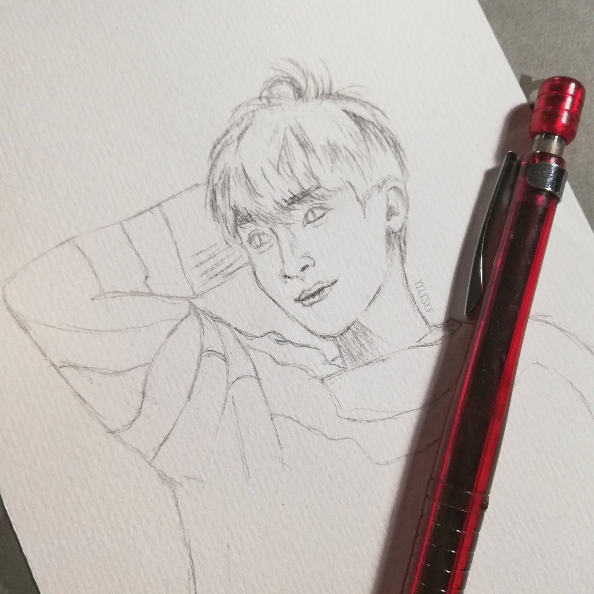 yilisef's tweet photo. WIP

Can't wait for their comeback!!! saythename_17

#SEVENTEEN #세븐틴
#헹가래 #Henggarae
#Left_n_Right
#Jeonghan #정한 #kpop #kpopfanart #art #fanart #sketch #illustration #wip https://t.co/afaJJkdNk5 https://t.co/0wDmq2LyCh