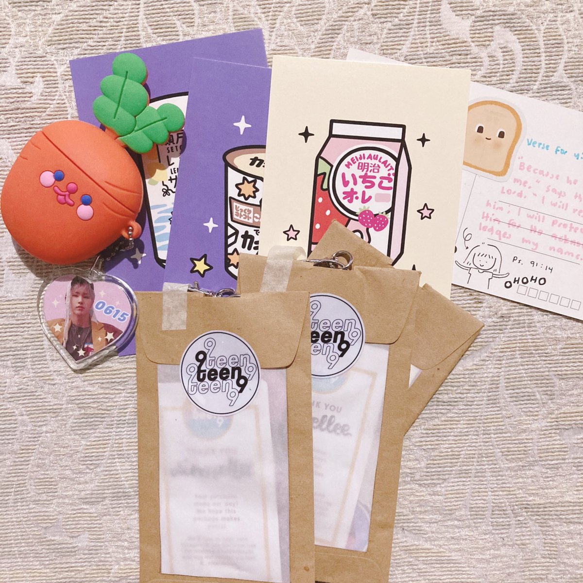 _nineteenine's tweet photo. #99feedbacks Thank you so much!! 💗 we're glad you liked them 💗💗💗 https://t.co/YDFHt1G8wR