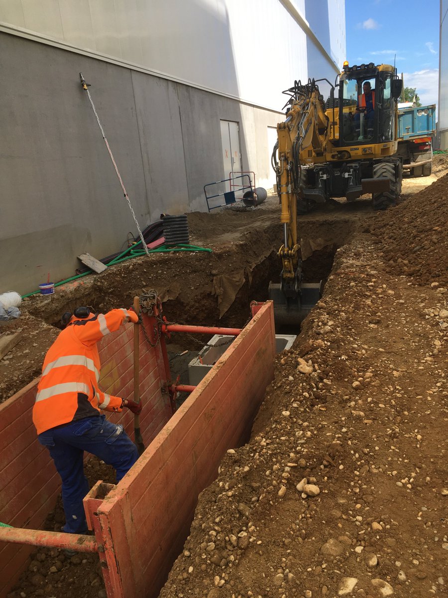 Les travaux se poursuivent en toute sécurité du côté du Pôle de Loisirs au pied du <a href="/GroupamaStadium/">Groupama Stadium</a> Chantier réalisé pour le compte de <a href="/vinciimmobilier/">VINCI Immobilier</a> #STALTP