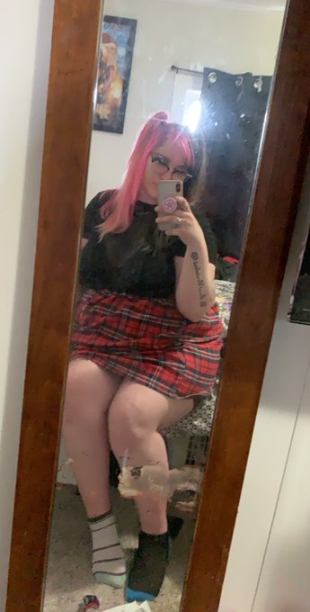 Night out! #plussize #bbw #alternative #altgirl https://t.co/WJqprh8e92<a href="/tag/plussize"class="tags">#plussize</a><a href="/tag/bbw"class="tags">#bbw</a><a href="/tag/alternative"class="tags">#alternative</a><a href="/tag/altgirl"class="tags">#altgirl</a>