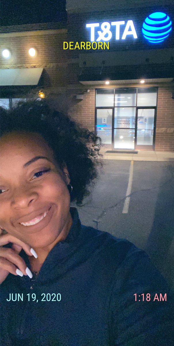 JohnRiveraCC's tweet photo. Nope, this isn’t a delayed post. @DetDarksiders checking in live as @CaitlynM_RSM &amp; the #FEARborn team JUST wrapped up their CRU deal for a customer that needed to be connected immediately! CRU Win of the week @CentralRgnVoice? @TomMonahan10 @DemetrusHayes1 @fjdevereux 
#WeAreGLM https://t.co/v0RI4UlWI1