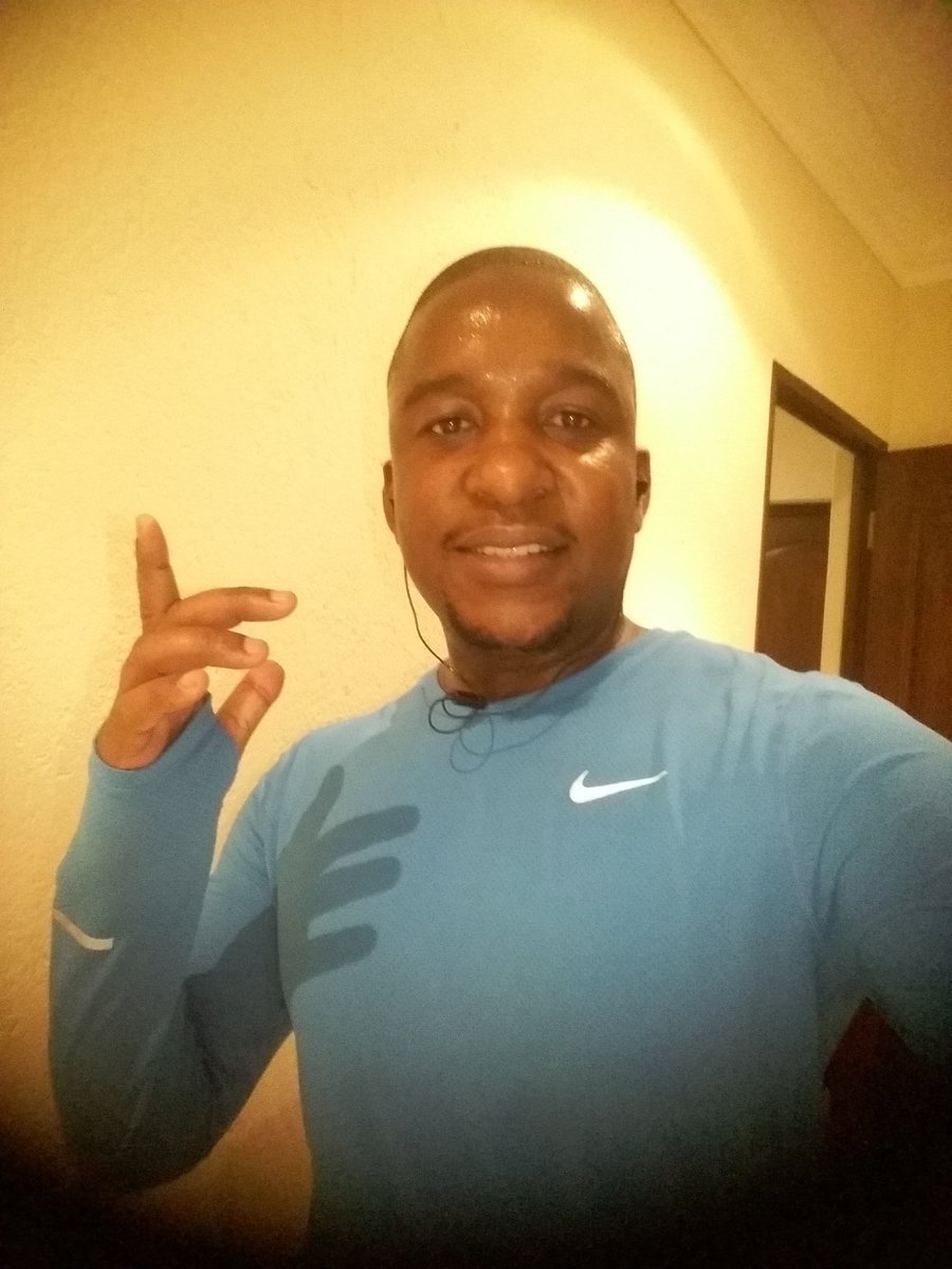 NdouRaymond's tweet photo. #jogging #makuvhile https://t.co/Cu2RGRDBcI