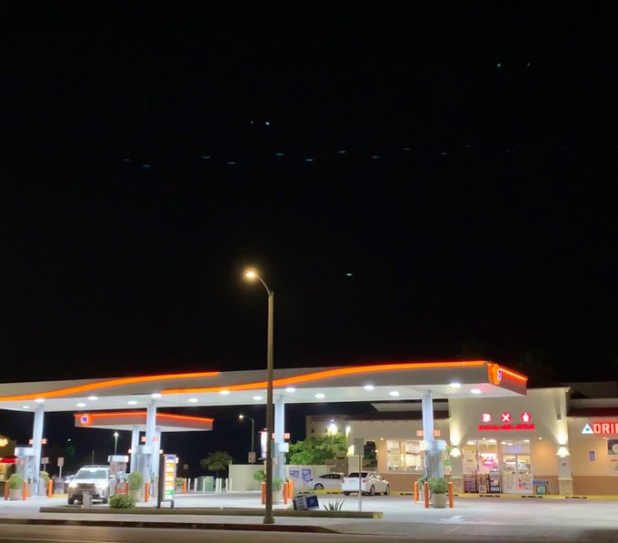 🛸🛸🛸🛸vs GAS STATION ⛽️   THE MOST BEAUTIFUL &amp; THE MOST TERIFYING SHIT U WILL EVER SEE!!!! AT THE SAME<a href="/tag/bts"class="tags"><span>#bts</span></a><a href="/tag/thirstythursday"class="tags"><span>#thirstythursday</span></a><a href="/tag/teamcyrusxxx"class="tags"><span>#teamcyrusxxx</span></a>